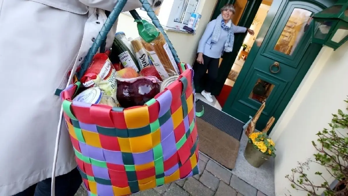 Nachbarschaftshilfe: Im Amt Brück haben sich zahlreiche Hilfsnetzwerke gebildet.