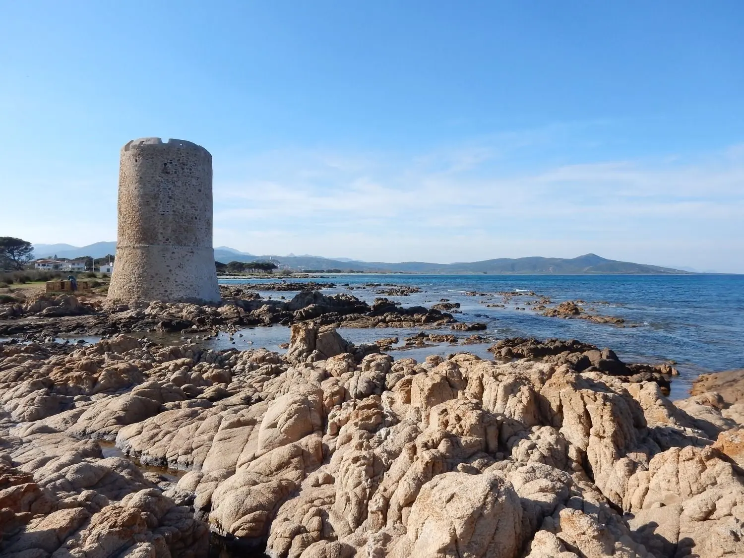 Sardinien gilt als eines der Traum-Urlaubsziele in Italien. Welche Corona-Bestimmungen gelten für den Urlaub 2021 auf der italienischen Insel 2021? Wird die Insel gelbe Zone?