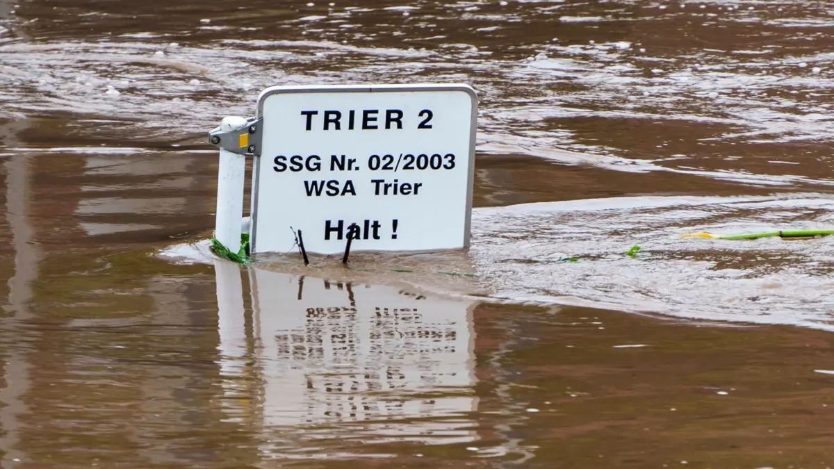 Dauerregen in Rheinland–Pfalz und im Saarland