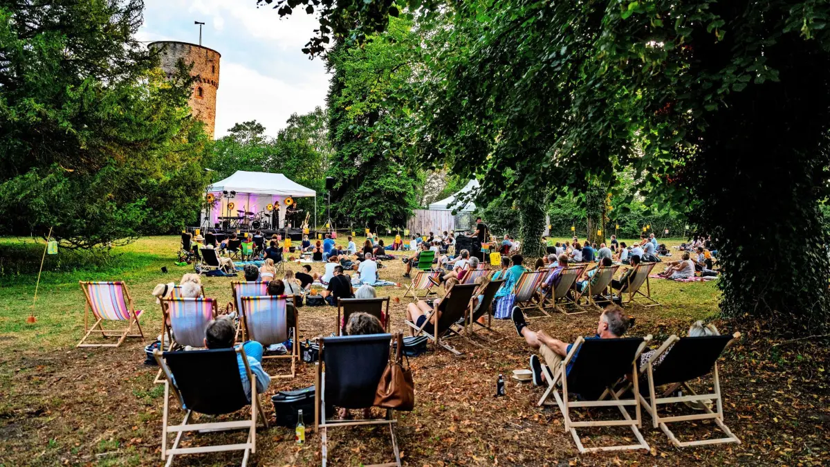 Picknick Konzert Burg Hohennagold Nagold Adele