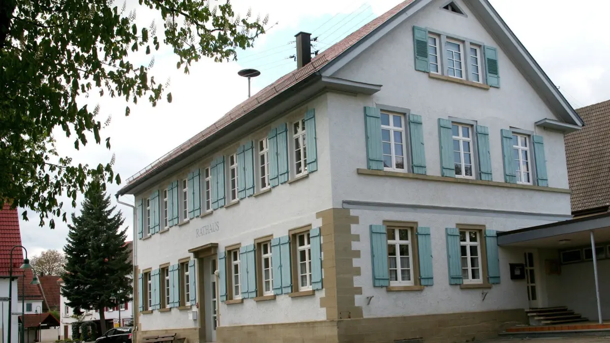Sollen die Ortschaftsverwaltungen geschlossen und die Rathäuser in den Teilorten vermietet werden? Das schlägt der Haushaltskonsolidierungsausschuss vor.