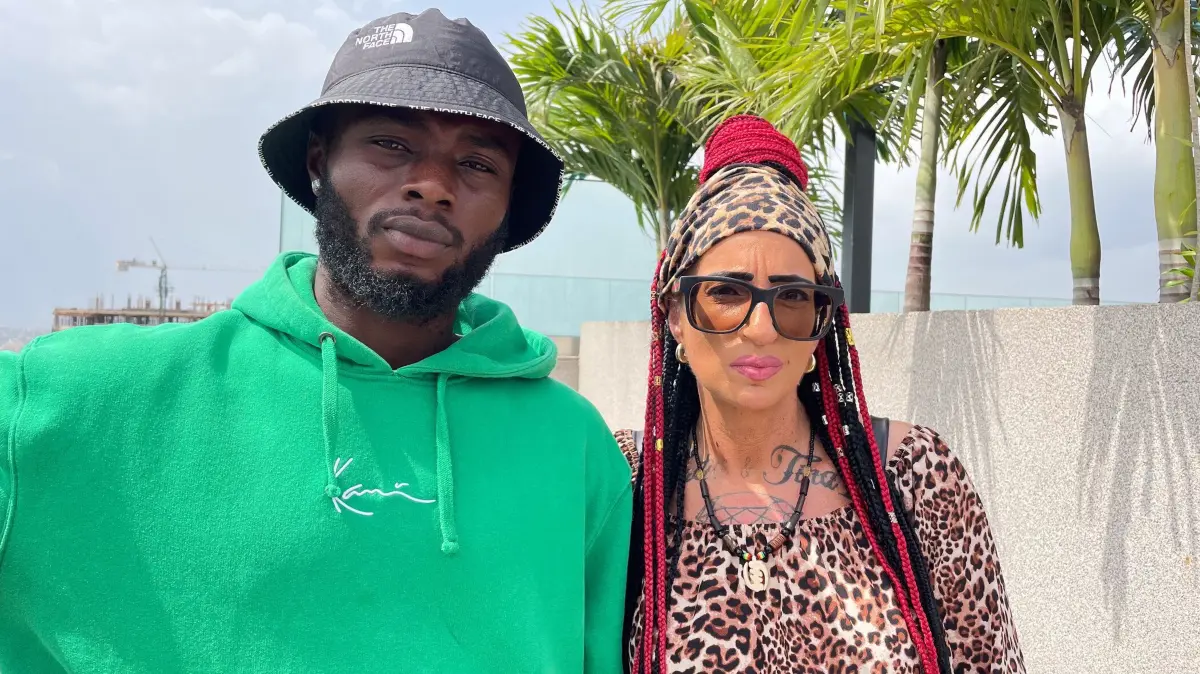 Für ihre große Liebe Richmond reist Tina nach Ghana.