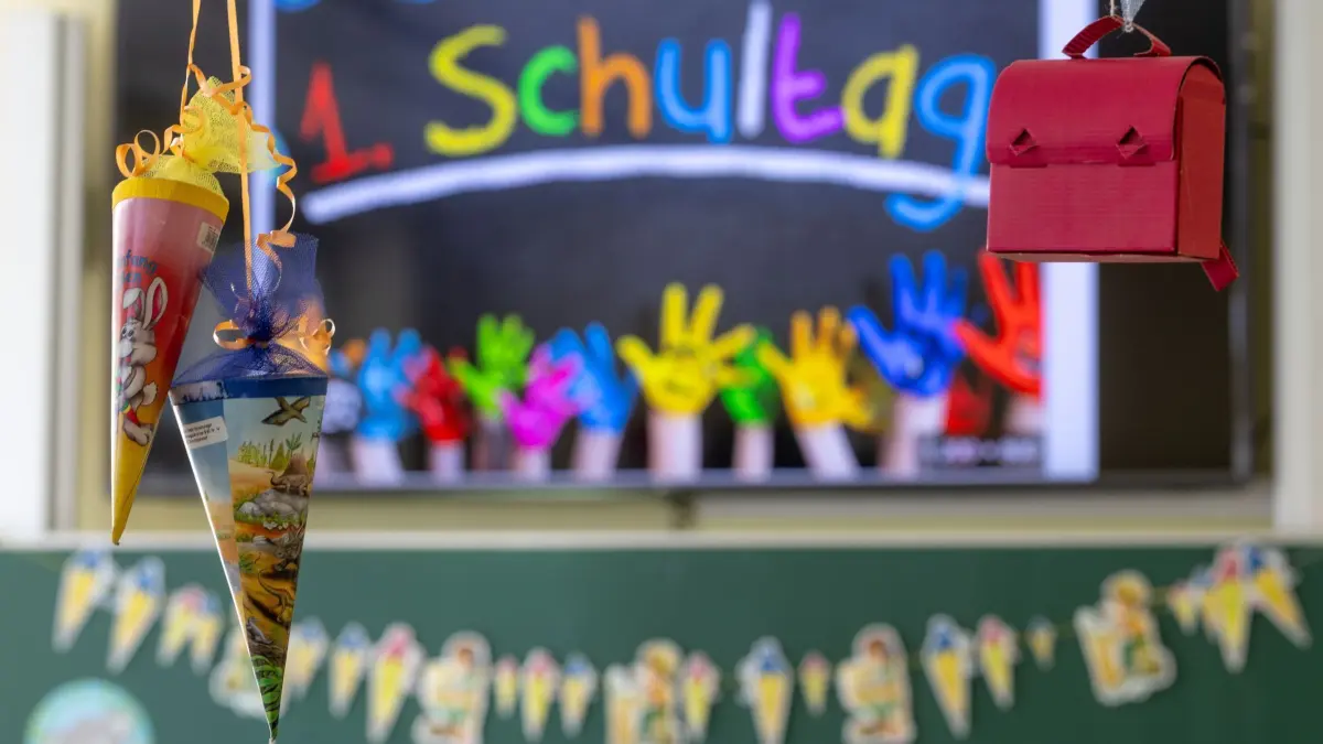 Schulbeginn in Thüringen: 11.08.2025, Thüringen, Erfurt: Der Klassenraum von Schulanfängern der Kooperativen Gesamtschule „Am Schwemmbach“ ist geschmückt. Foto: Michael Reichel/dpa +++ dpa-Bildfunk +++