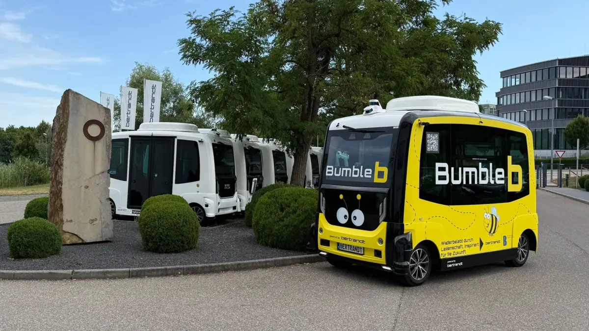 BumbleB, die Hummel, ein autonomes Shuttle von Bertrandt aus Ehningen.