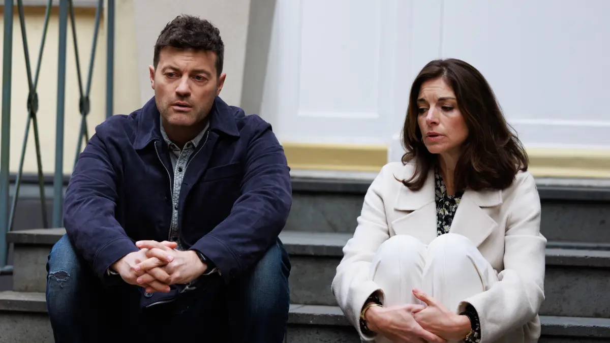 Ben (Jörg Rohde) und Gabriella (Bianca Hein) sind kein Paar mehr.