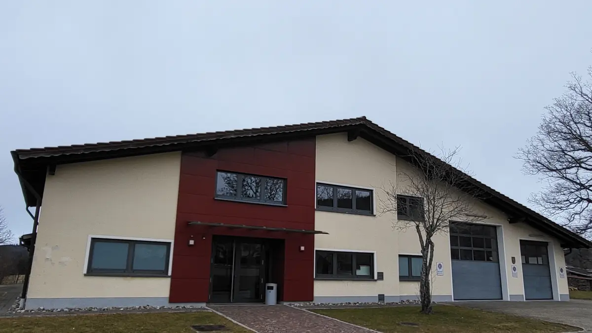 Heizungssanierung in der Gemeindehalle Weilen u.d.R.