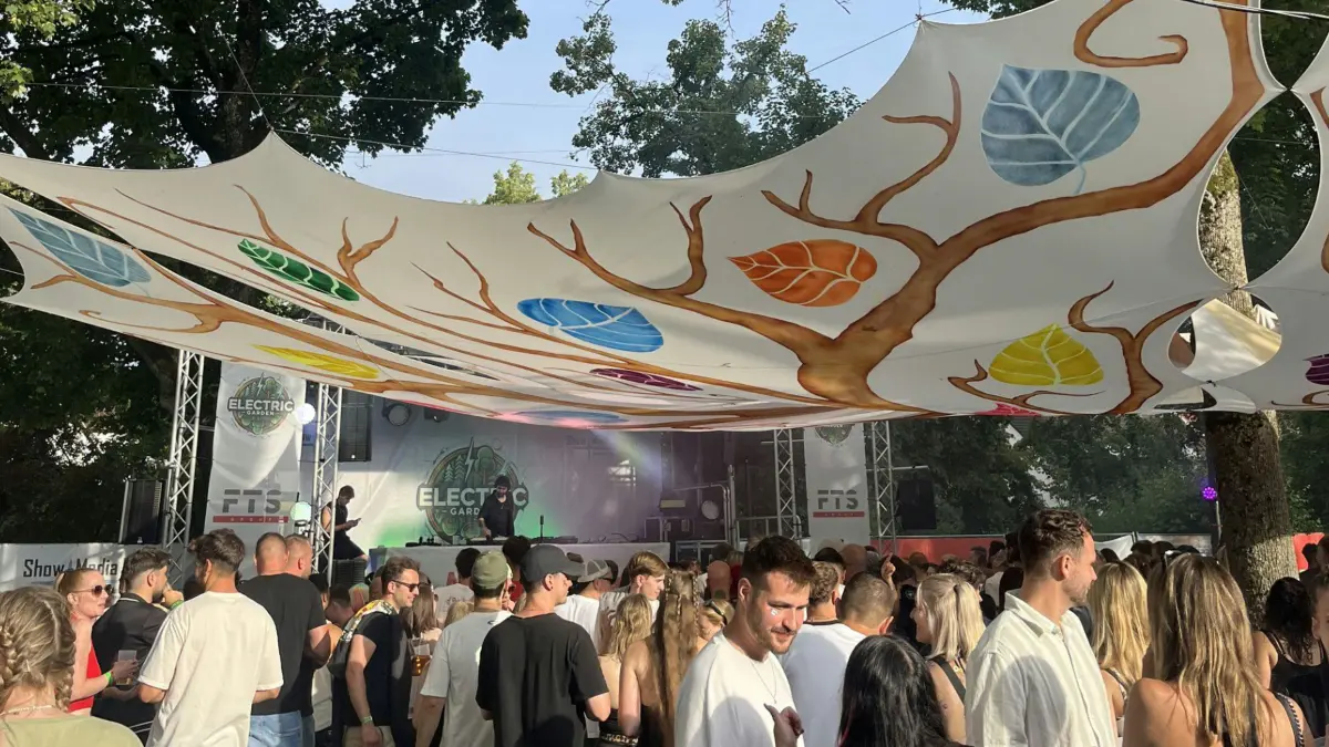 Mehr als tausend Besucher waren bei der Premiere des Electric Garden Festivals im vergangenen Jahr. (Archivbild)
