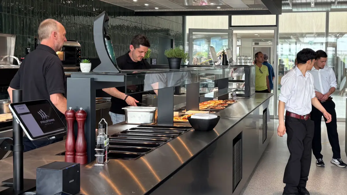 Geöffnet wohlgemerkt für alle: Die Gastronomie im Fundera Business Forum hilft, eine immer größer werdende Hechinger Lücke wieder zu füllen.