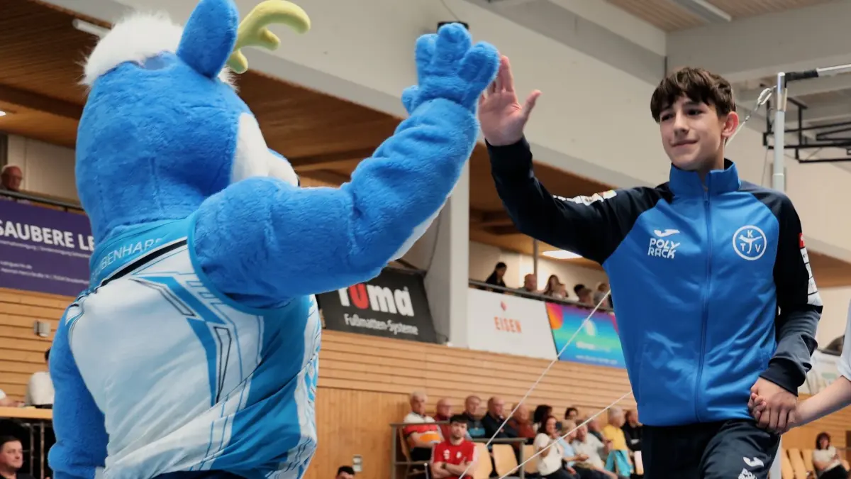 Turner Lenny Neff darf seit dieser Saison bei den Bundesliga-Profis ran.