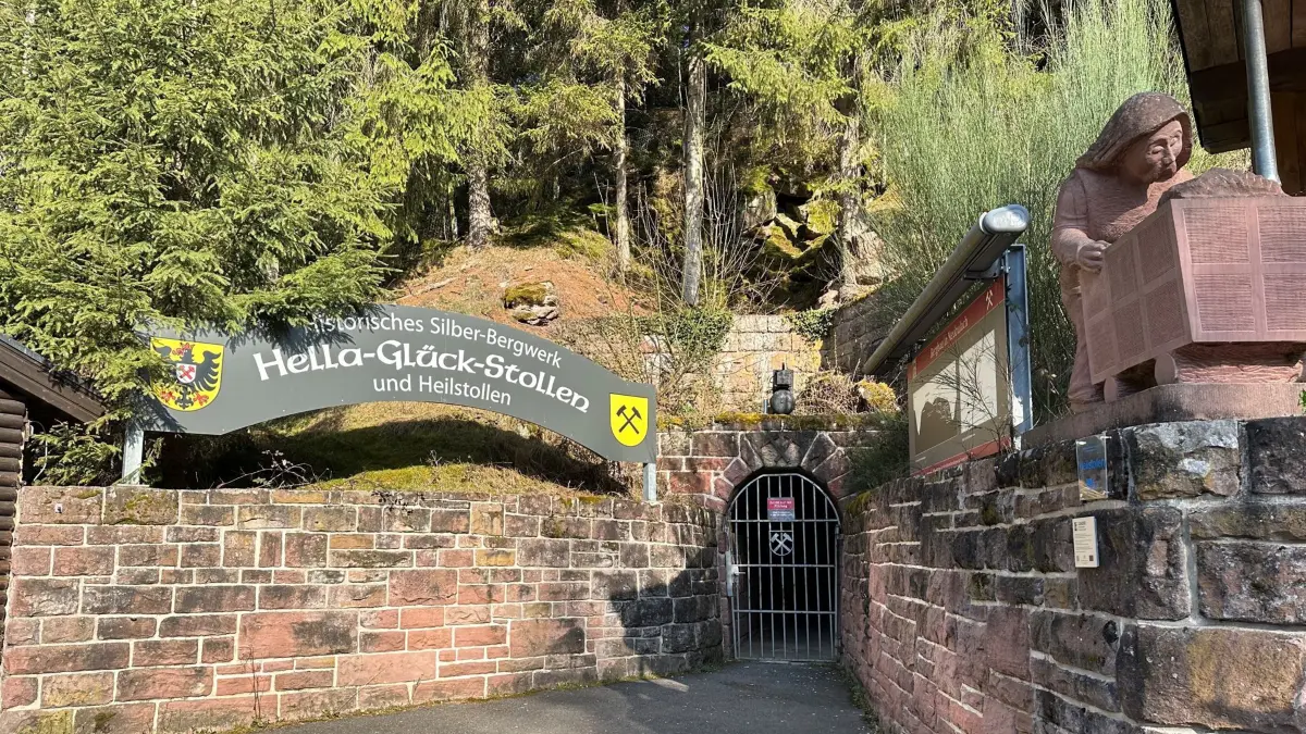 Bergwerk Neubulach Besucher Stollen