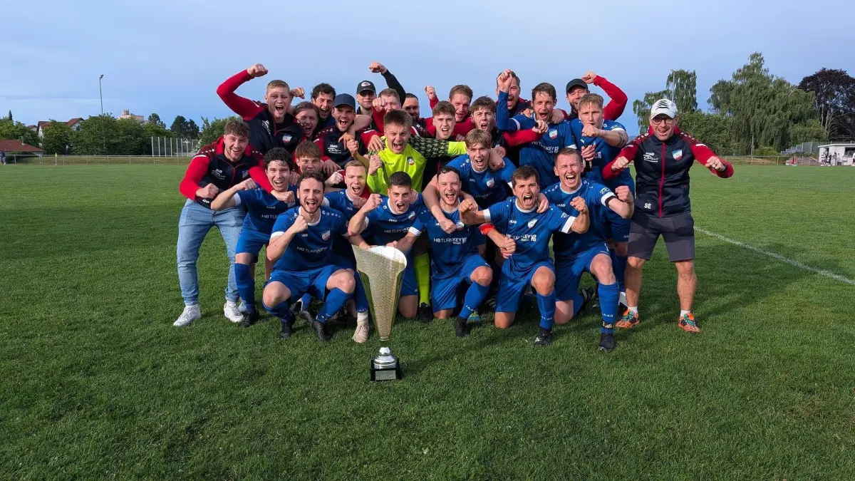 Die Spieler der SG Oberbaldingen/Öfingen wollen nach dem Baar-Pokal auch die Meisterschaft in der B2 feiern. Doch dafür muss der SV Mundelfingen aber patzen.