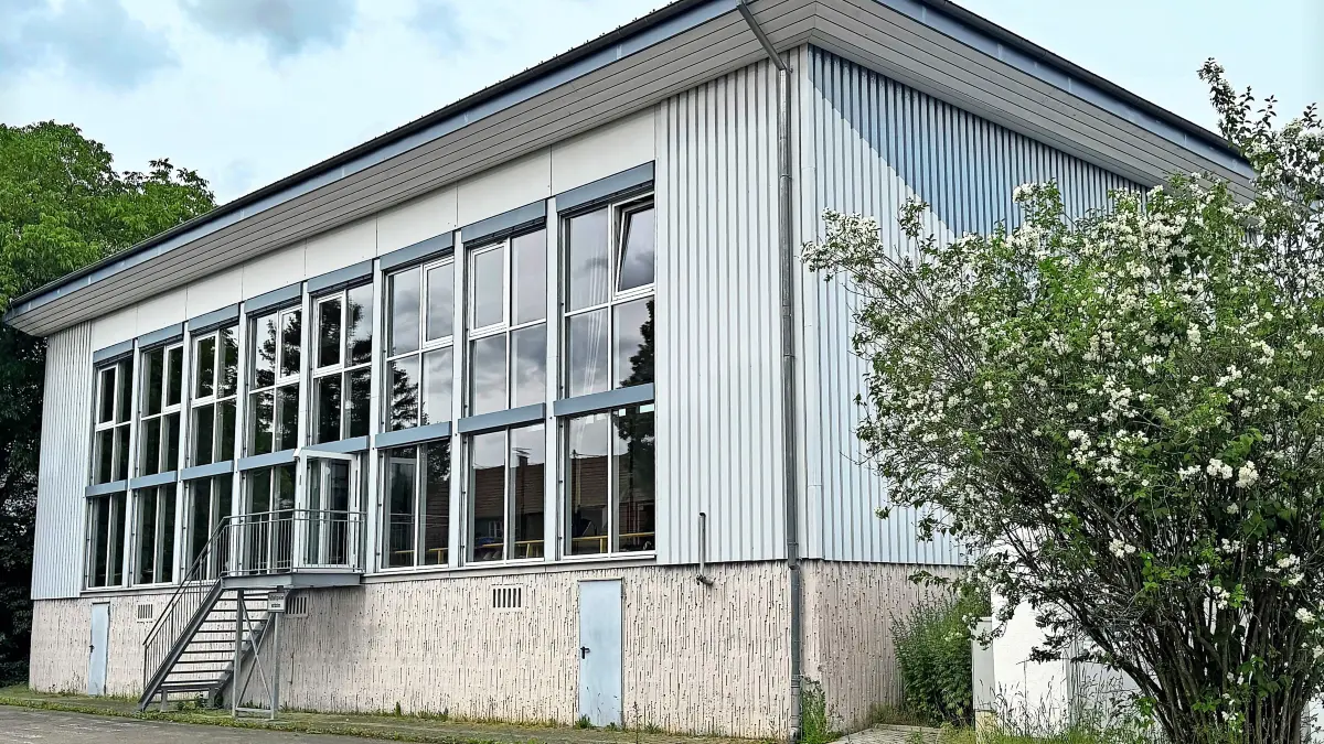 Kann dem Winter nun freudig entgegensehen: die Mehrzweckhalle Fützen.