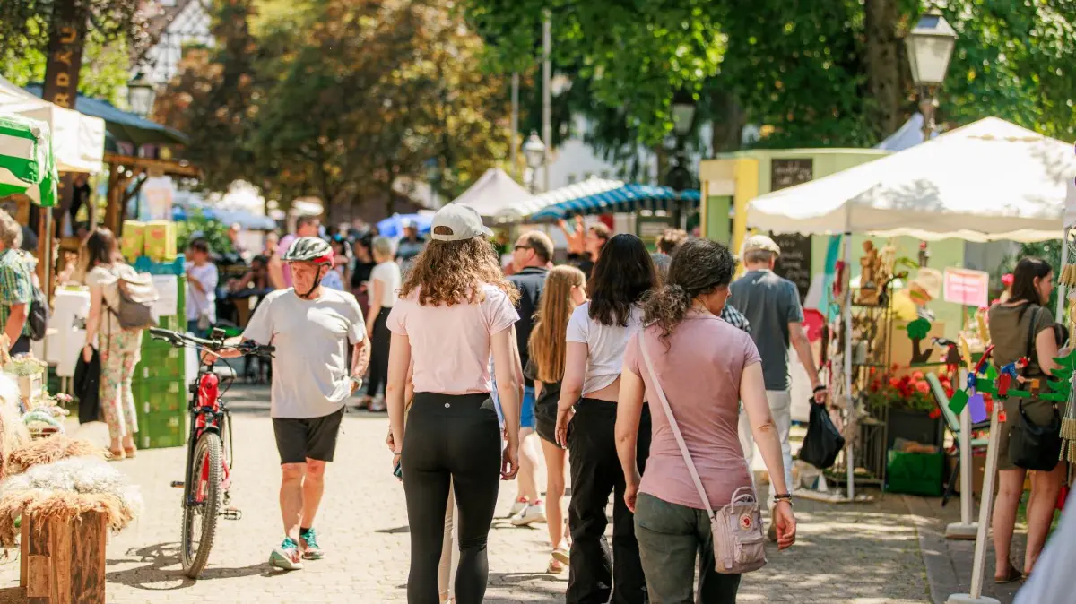 Auf dem Herrenalber Naturparkmarkt am Sonntag, 28. Juni, können sich die Besucher auf regionale und frische Produkte sowie ein attraktives Begleitprogramm freuen.