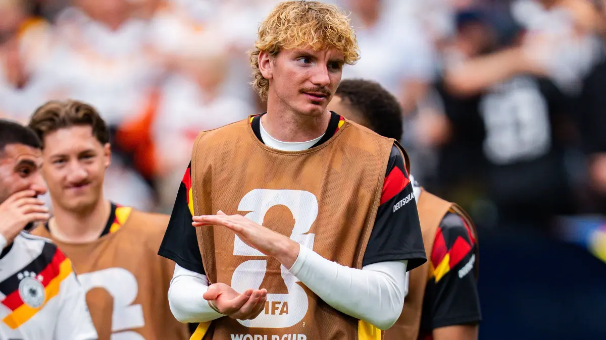 FIFA Fussball Weltmeisterschaft 2026, Gruppe E, Spiel 1, Deutschland vs. Curacao, 14.06.2026 im NRG Stadium in Houston, Texas: FIFA Fussball Weltmeisterschaft 2026, Gruppe E, Spiel 1, Deutschland vs. Curacao, 14.06.2026 im NRG Stadium in Houston, Texas Jubel nach Abpfiff bei Nick Woltemade und Kai Havertz Deniz Undav *** FIFA World Cup 2026, Group E, Match 1, Germany vs Curacao, 14 06 2026 at NRG Stadium in Houston, Texas Cheers after the final whistle from Nick Woltemade and Kai Havertz Deniz Undav Copyright: xBahhoxKarax