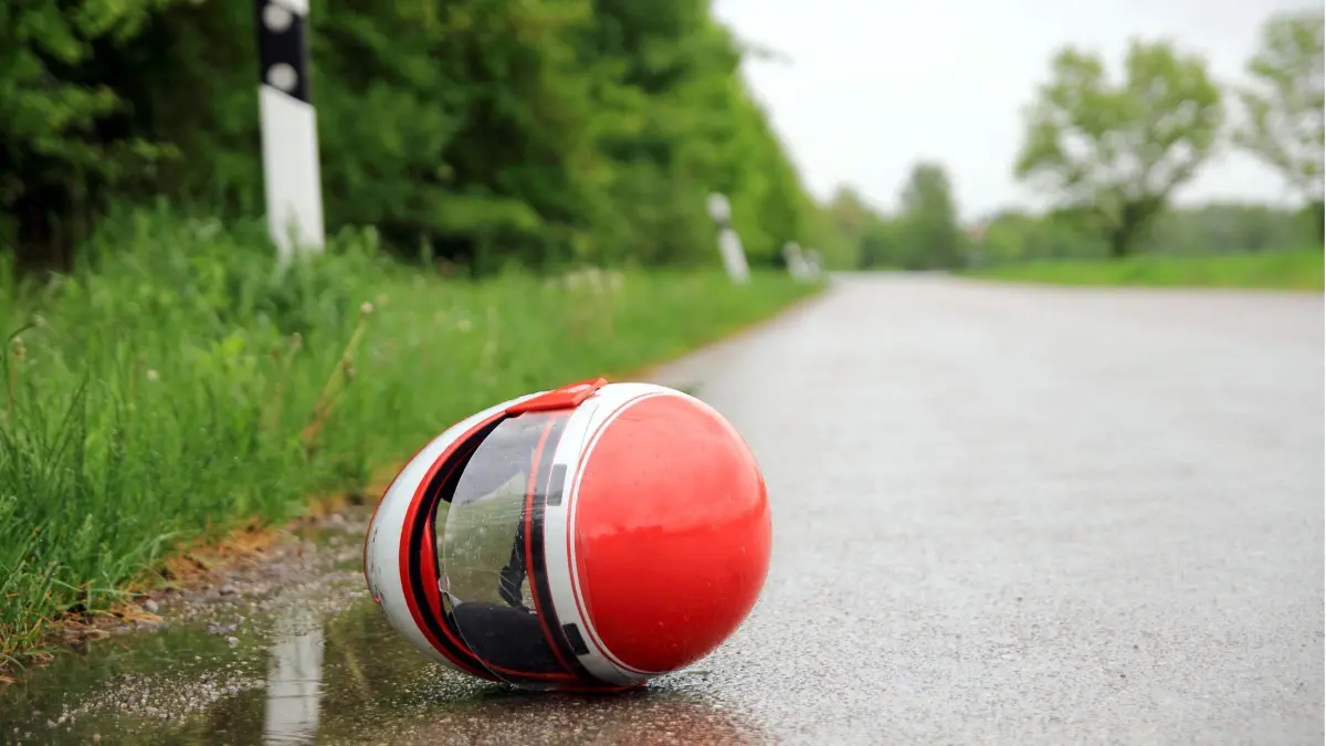 Der Fahrer erlitt bei dem Unfall schwere Verletzungen. (Symbolfoto)