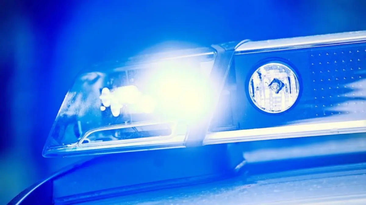 Polizei Blaulicht Symbolfoto Schwabo LZ OV