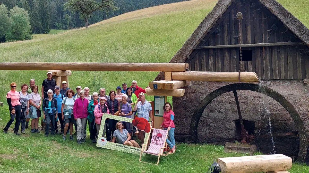 Wandergruppe aus Lauterbach und Albbruck bei der Mooswaldmühle