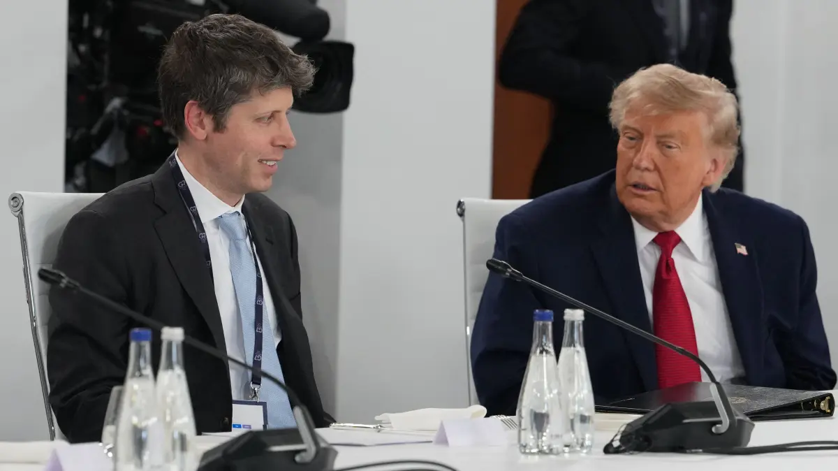 FRANCE-G7-POLITICS-DIPLOMACY-SUMMIT: US President Donald Trump (R) and Open AI CEO Sam Altman (L) react during a working lunch meeting of G7 members, partner countries, and artificial intelligence business leaders as part of the G7 summit, in Evian, eastern France, on June 17, 2026. A G7 summit is set to take place June 15 to 17 in the French town of Evian-les-Bains near Switzerland and it will be attended by country leaders as well as the EU's foreign policy chief and ministers from Brazil, Canada, the United Arab Emirates and Turkey. (Photo by Julia Demaree Nikhinson / POOL / AFP)