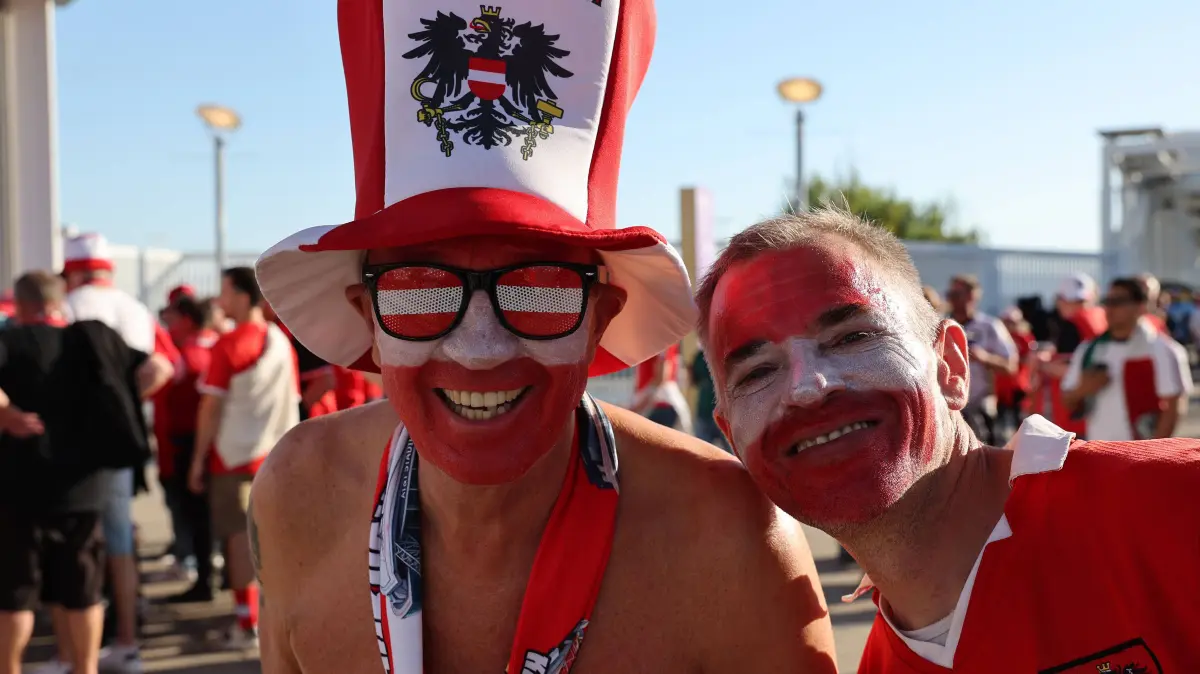 SOCCER - FIFA World Cup 2026: SOCCER - FIFA World Cup, WM, Weltmeisterschaft, Fussball 2026 SANTA CLARA,CALIFORNIA,USA,17.JUN.26 - SOCCER - FIFA World Cup 2026, group stage, Austria vs Jordan. Image shows fans of AUT. PUBLICATIONxNOTxINxAUTxSUIxSWE GEPAxpictures/xStevenxDinberg