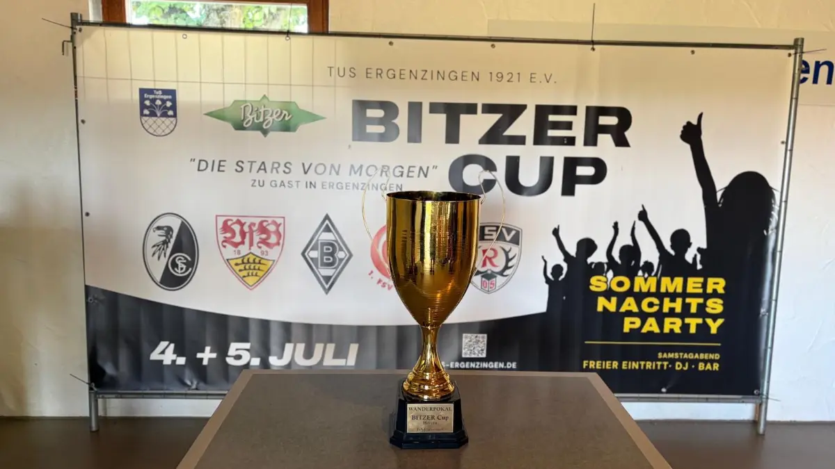 Diesen Pokal möchten die Teams in Ergenzingen gewinnen.