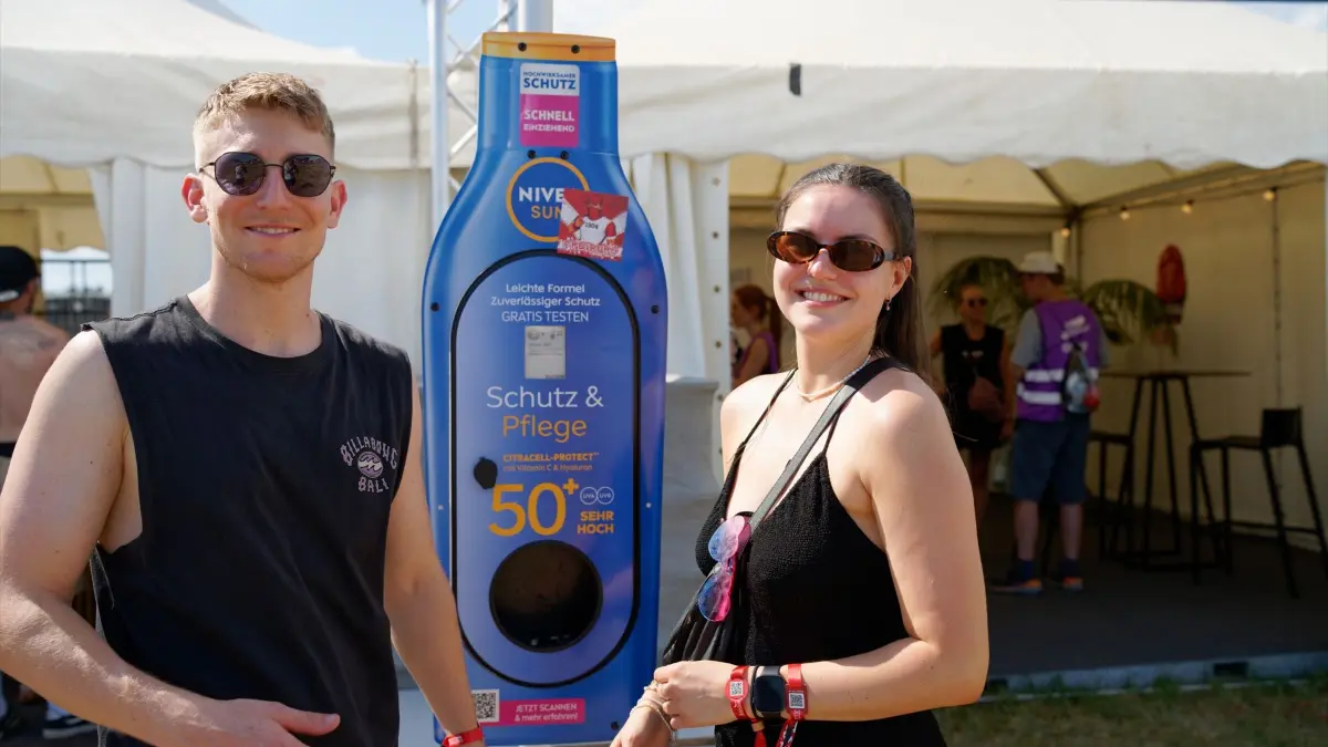 Der erste volle Southside-Festivaltag begann, wie das Warm-up endete: heiß.
