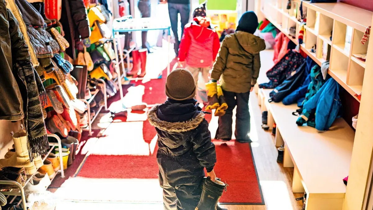 Wie viel Eltern für die Betreuung ihres Kita- oder Kindergarten-Kindes bezahlen müssen, hängt davon ab, wo sie wohnen - und unterscheidet sich damit stark innerhalb der Region Stuttgart.