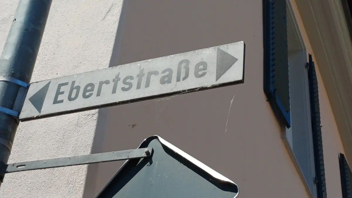 Ebertstraße Schild
