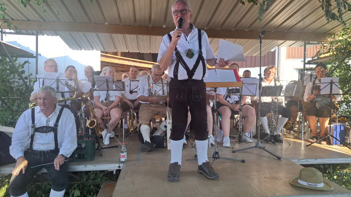 Der Epfendorfer "Knöpflehof" wird zum Festivalgelände. Die "Notenquäler" feiern dort ihr 50-jähriges Bestehen.