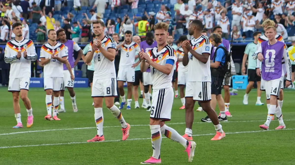 Enttäuschte Deutsche Nationalspieler nach der Niederlage im Elfmeterschießen gegen Paraguay - Boston 29.06.2026: Deutschland vs. Paraguay, Gilette Stadium, World Cup 26 Sechzehntel-Finale *** Disappointed German national team players after their penalty shootout loss to Paraguay Boston, June 29, 2026 Germany vs. Paraguay, Gilette Stadium, World Cup 26 Round of 32