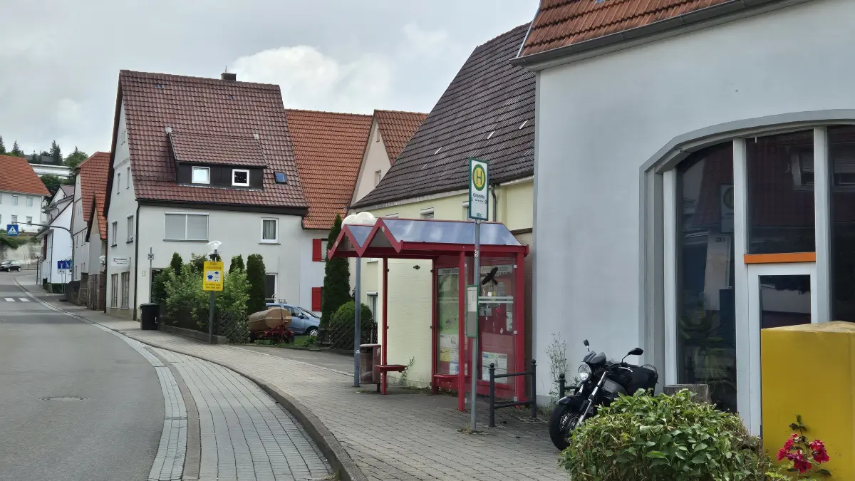 Der erste Bus des Tages fuhr bislang in der Simmozheimer Ortsmitte um 4.45 Uhr ab. Die Verbindung fällt nach dem neuen, ab 1. August gültigen Fahrplan, weg.
