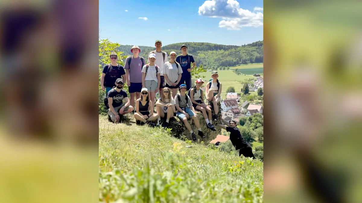 Die Ministranten unterwegs im Donautal bei Gutenstein