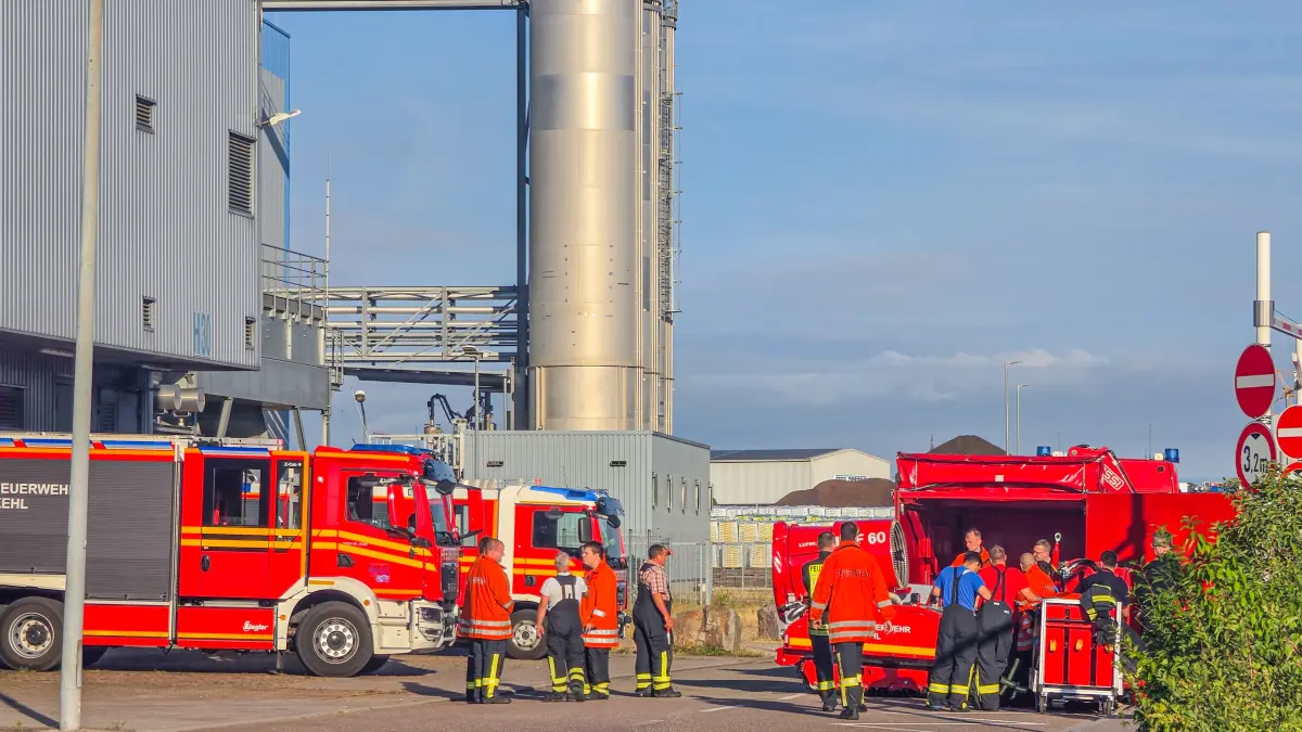 Brand in einer Papierfabrik