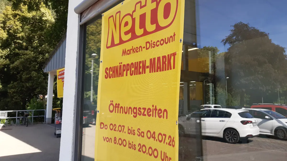 Von Donnerstag bis einschließlich Samstag öffnet eine geschlossene Filiale erneut. Etliche Kunden strömten in dieser Woche zum Netto in der Calwer Bahnhofstraße.