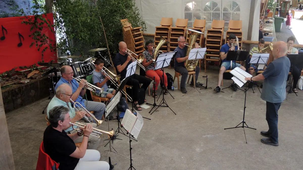 Der Posaunenchor der evangelischen Kirchengemeinde umrahmte musikalisch den ökumenischen Gottesdienst
