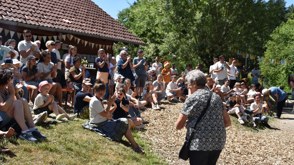 Die Besucher fühlen sich sichtlich wohl.