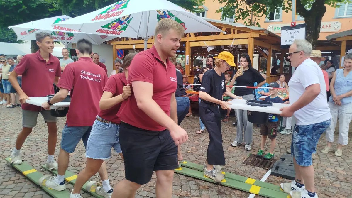 Für Gaudi sorgte die X-treme-Challenge der Vereine und Gruppen.