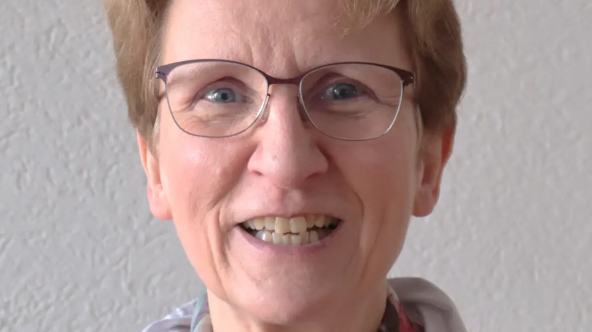Pfarrerin Anneliese Oesch verabschiedet sich in den Ruhestand.