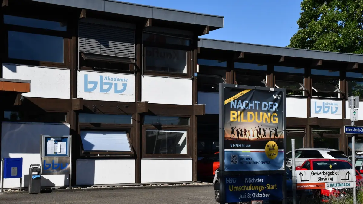 Die bbv Akademie in Lörrach lädt zur Nacht der Bildung ein.
