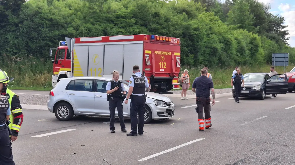 Drei Fahrzeuge waren beteiligt.
