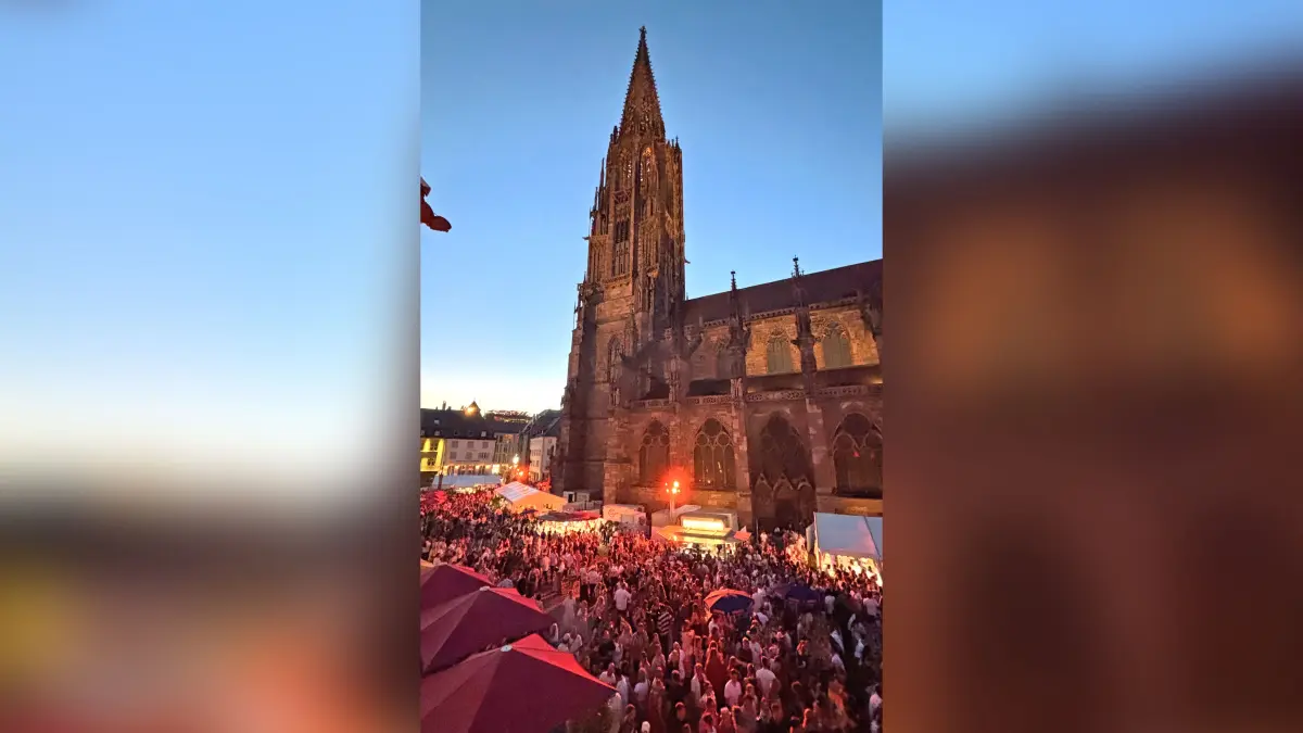 Das Freiburger Weinfest hat rund 110.000 Besucher angelockt.