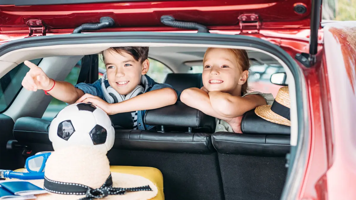 Schöne Aussichten für die Ferien: Die meisten Menschen in Deutschland nutzen das Auto, um ans Urlaubsziel zu gelangen.