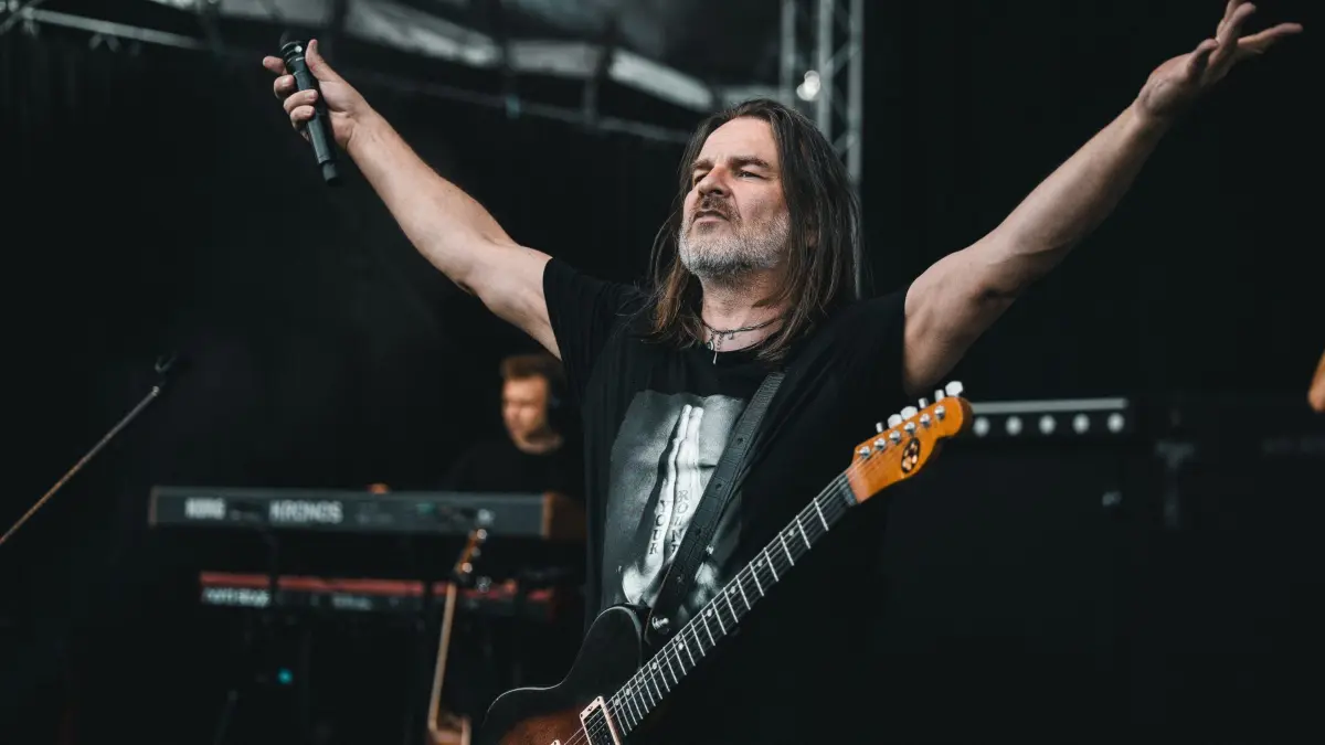 Musiker durch und durch: Schon als Jugendlicher hat Ray Wilson in einer Band gespielt. Am Samstag kommt der ehemalige Genesis-Sänger nach Winterlingen.