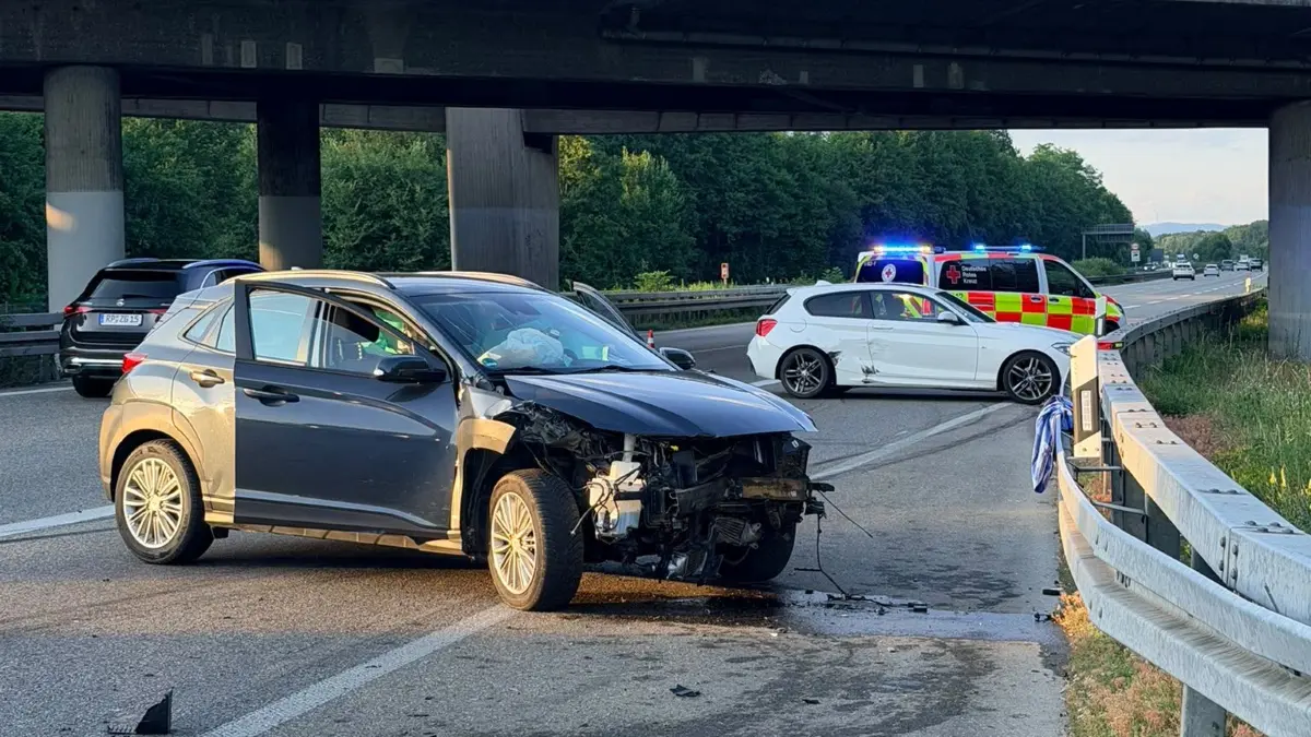 Auf der A5 bei Freiburg ist es zu einem Unfall gekommen.