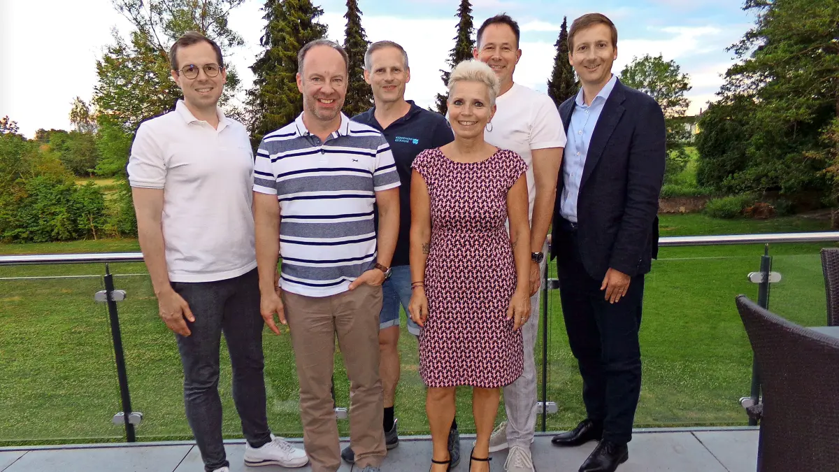 In dieser bewährten Konstellation soll es an der Spitze des City-Managements weitergehen, von links: Vize-Vorsitzender Andreas Haller, Vorsitzender Markus Kuttruff, Geschäftsführerin Christine Haus, sowie dritter Vorsitzender Sebastian Biedermeier, Gewerbevereinsvorstand Derk Ischen und Kassierer Stephan Meßmer.