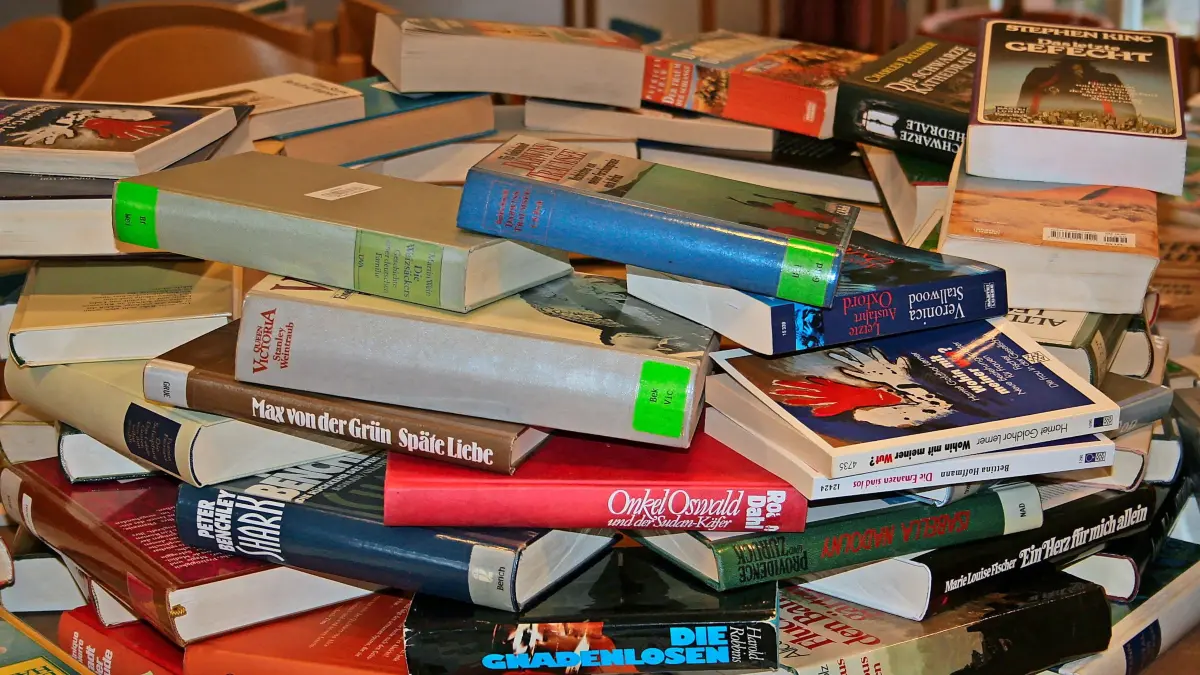Die Gebühren für die Ausleihe von Büchern wurden in der Stadtbibliothek erhöht, gebührenfrei bleiben Kinder und Jugendliche bis 18 Jahre.