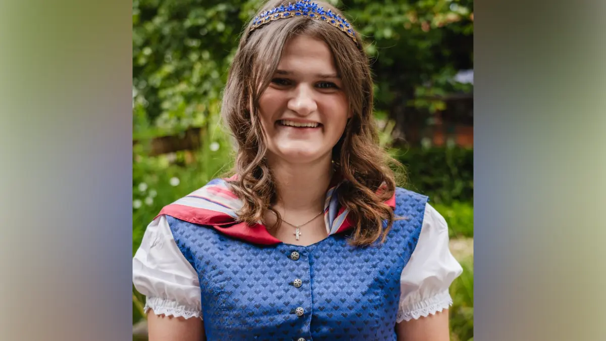 Die Heidelbeerkönigin Jody ist ebenfalls Teil der Heidelbeerwoche.