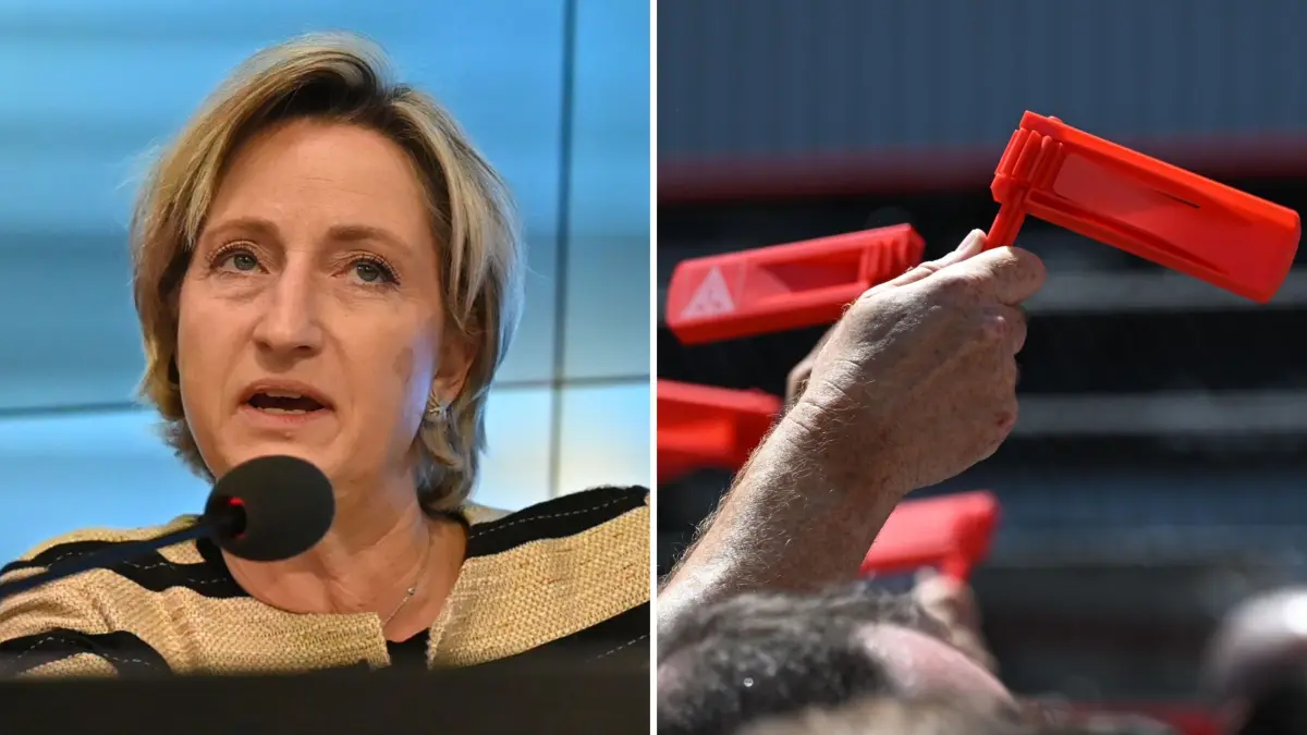 Wirtschaftsministerin Nicole Hoffmeister-Kraut (l.) und Protest von IG-Metall-Mitgliedern bei Audi in Neckarsulm.