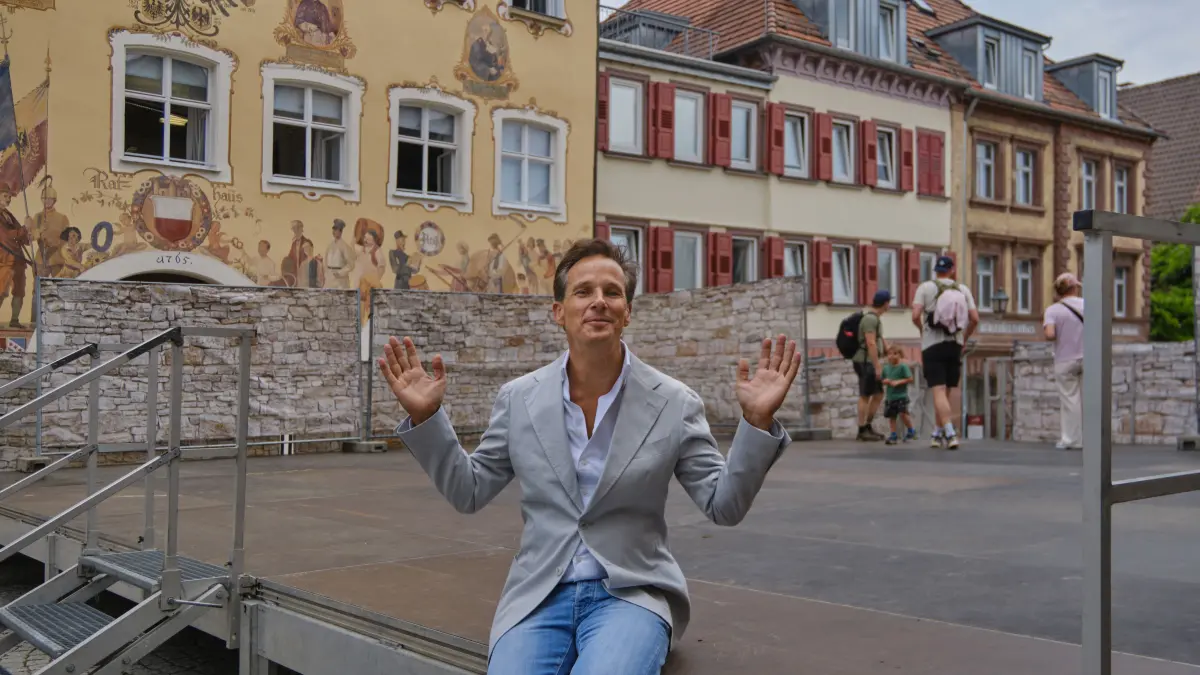Sven Gnass Operngale Bühne Horb