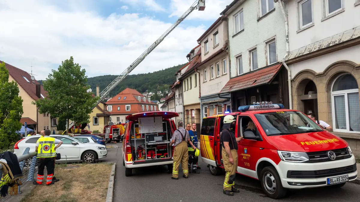 Ein Großeinsatz in der Ebinger Innenstadt beschäftigte die Feuerwehr am Donnerstagg über mehrere Stunden.