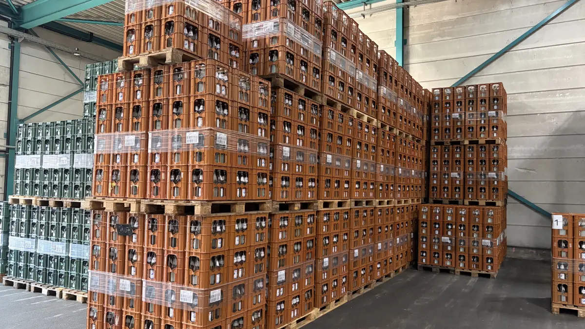Frischabgefülltes Mineralwasser aus Mühringen für die heißen Tage